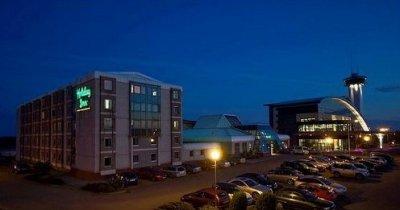 - Exhibition Centre 3*