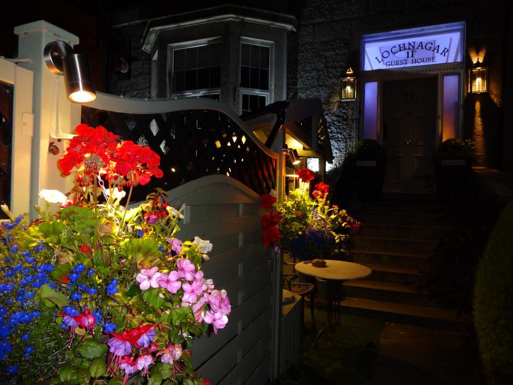 Lochnagar Guest house *