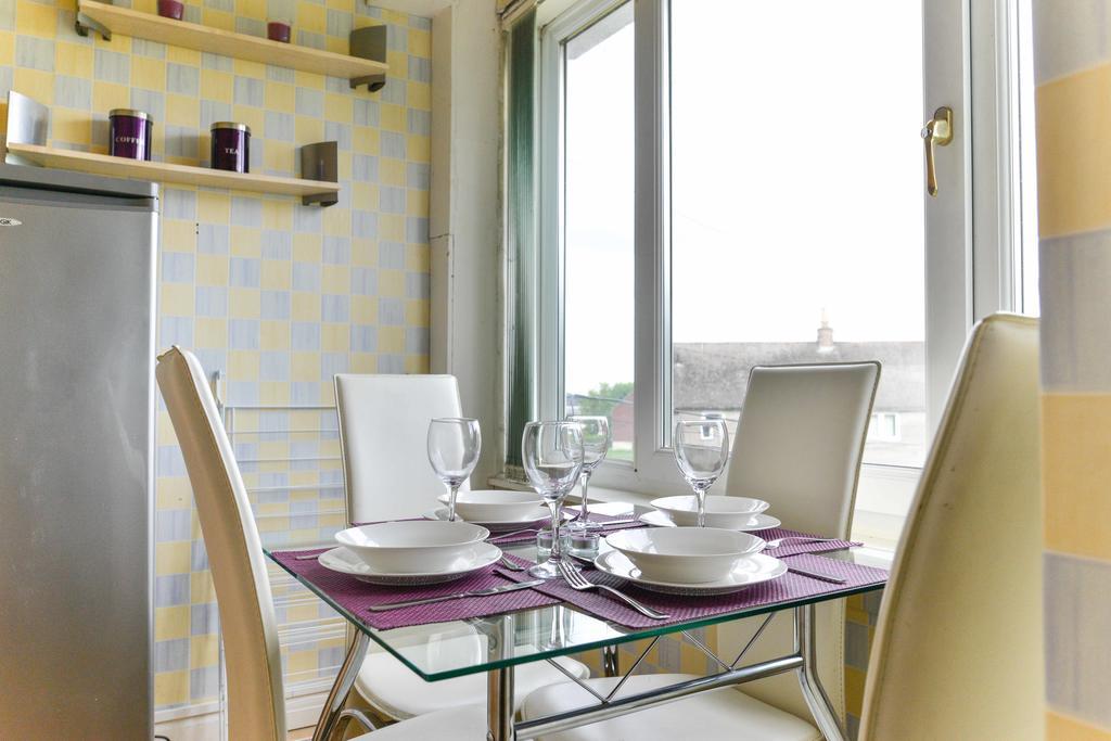 Moir Drive Apartment