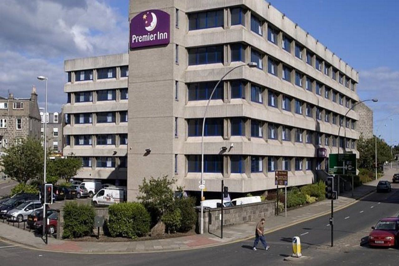 Premier Centre Hotel