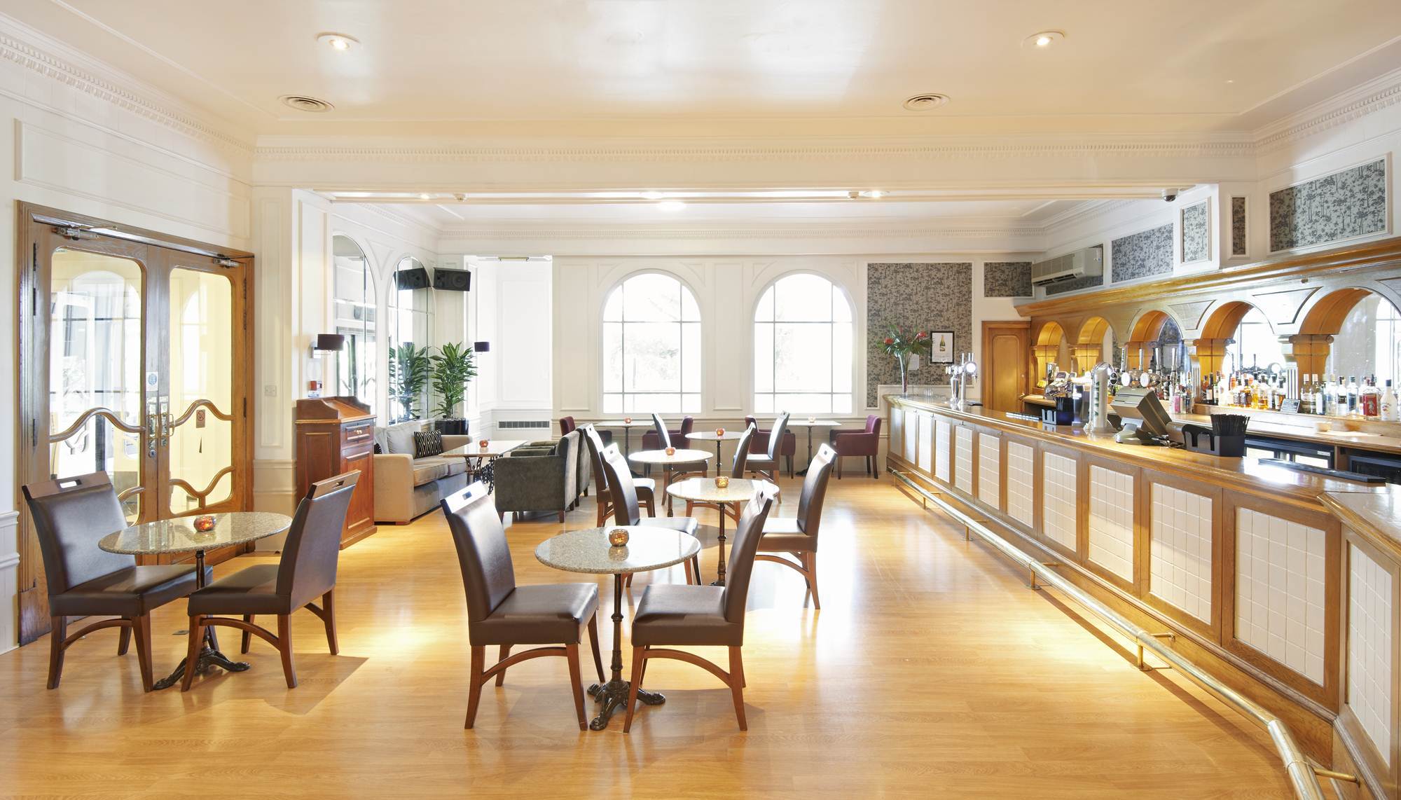 Mercure Caledonian