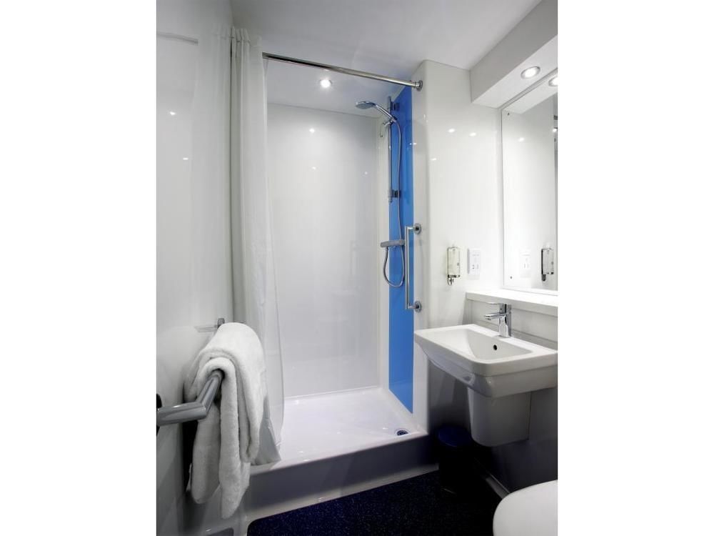 Travelodge Central Hotel Aberdeen