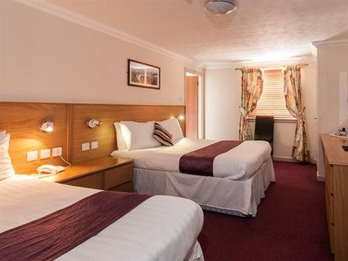 Hotel Highland Centre 3*