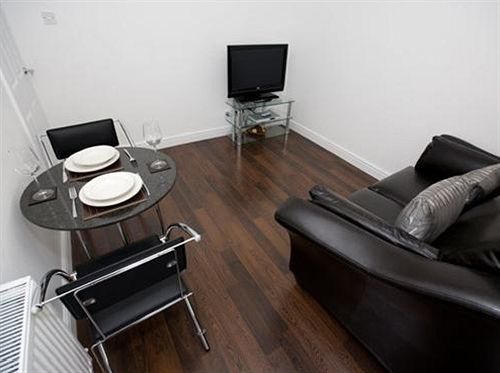 Serviced - Bloomfield * Aberdeen