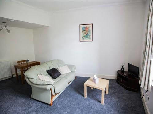 Wallfield Crescent Apartamento *