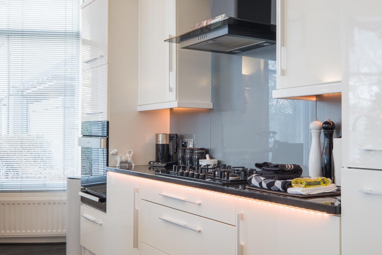Marks At The Manor Luxury Riverside - Sleeps Up To 4, With Parking And Sky Tv Apartment *