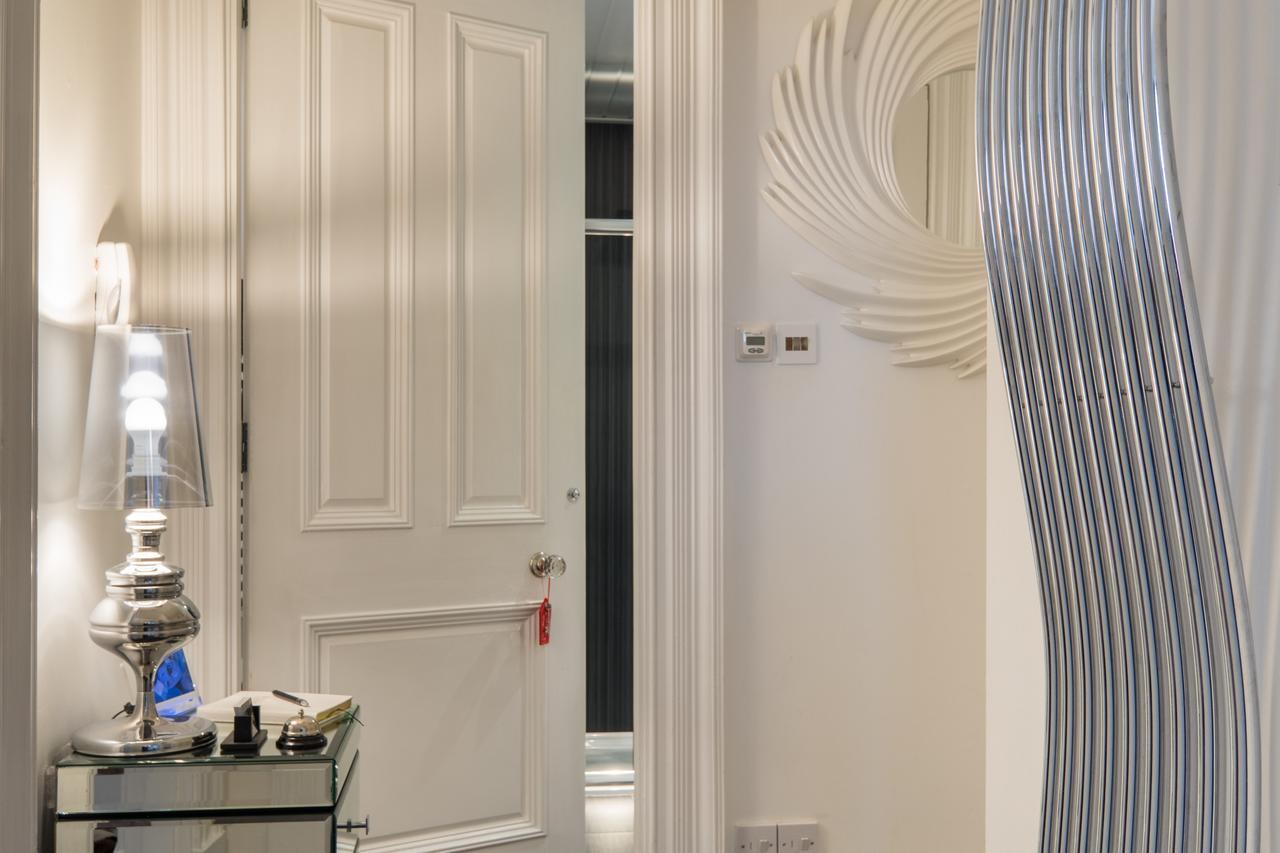 Marks At The Manor Luxury Riverside - Sleeps Up To 4, With Parking And Sky Tv Apartment