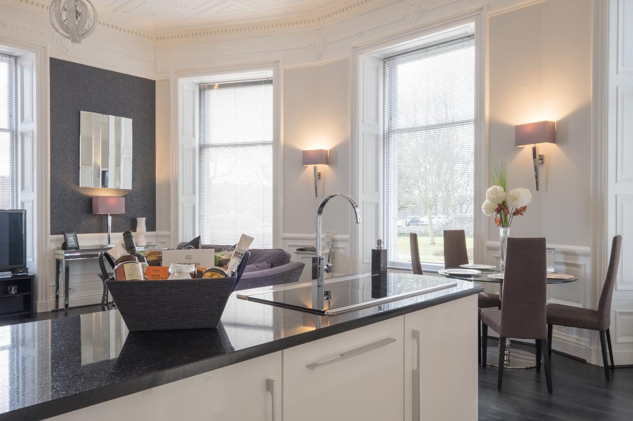 Marks At The Manor Luxury Riverside - Sleeps Up To 4, With Parking And Sky Tv Apartment Aberdeen