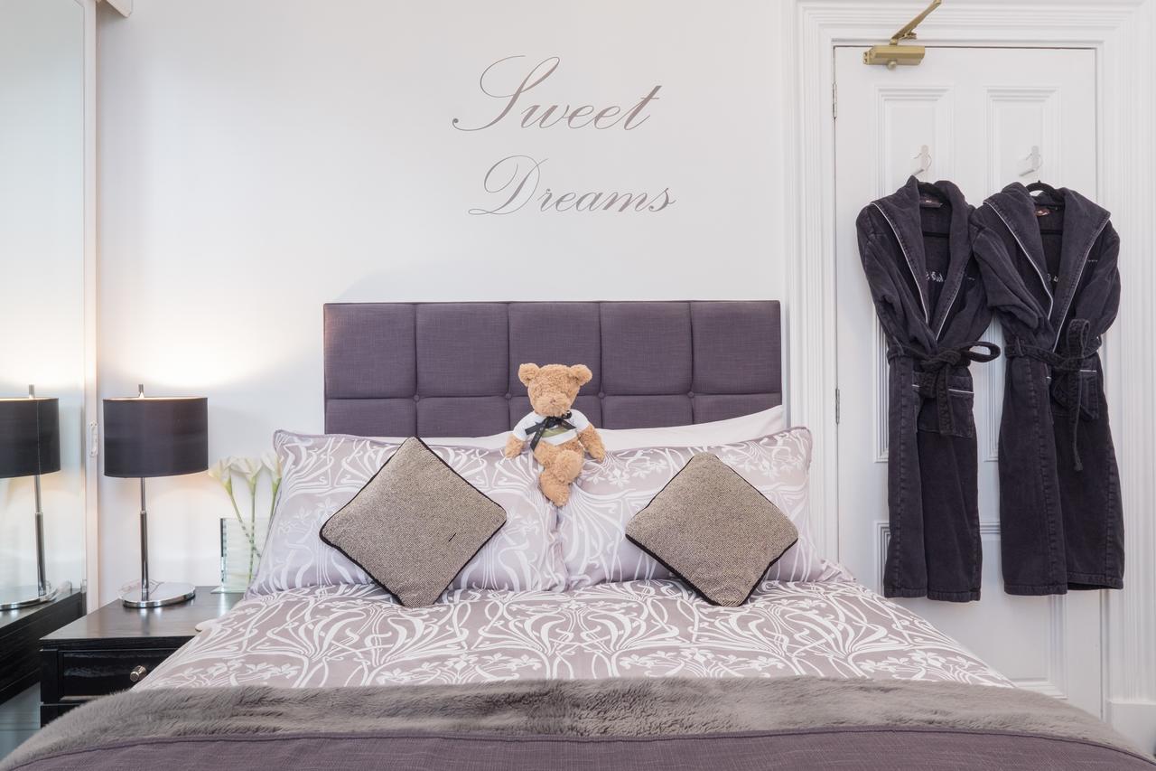 Apartment Marks At The Manor Luxury Riverside - Sleeps Up To 4, With Parking And Sky Tv
