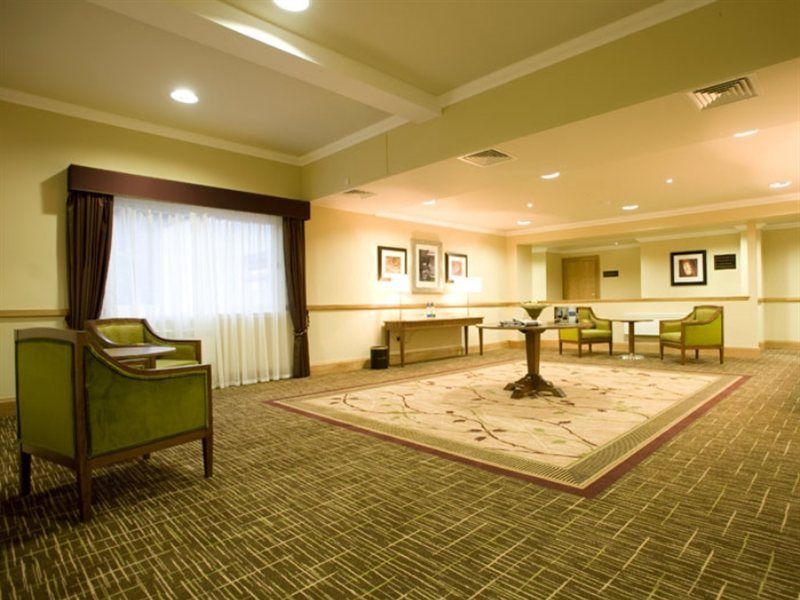 Hotel Macdonald Norwood Hall 4*