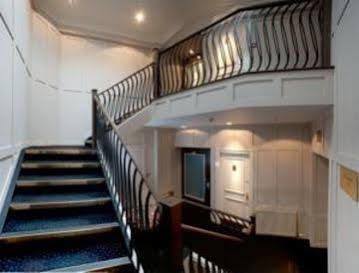 The Cults Hotel 4*