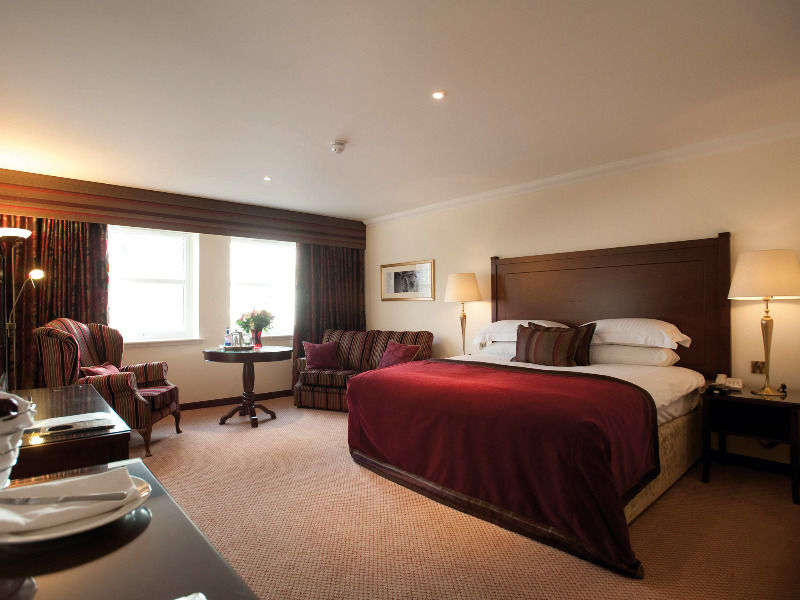 Macdonald Norwood Hall 4* Aberdeen