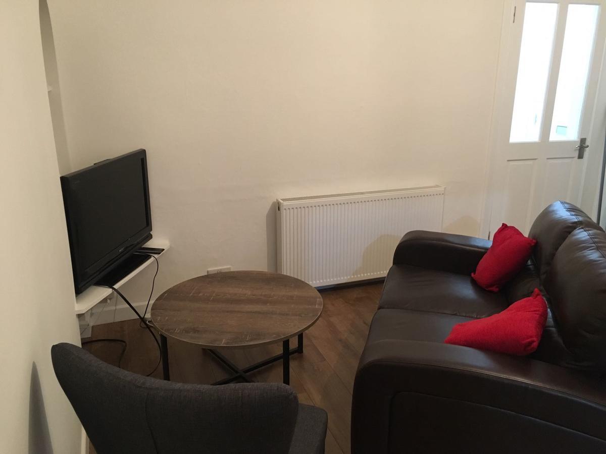 Dazzling And Elegant Flat In City Centre Apartment Aberdeen