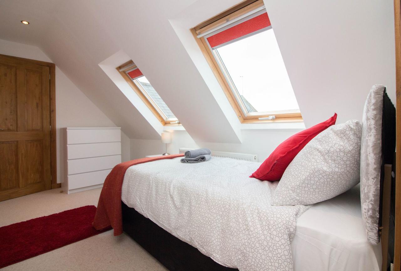 Diamond - Maidencraigs Steadings * Aberdeen