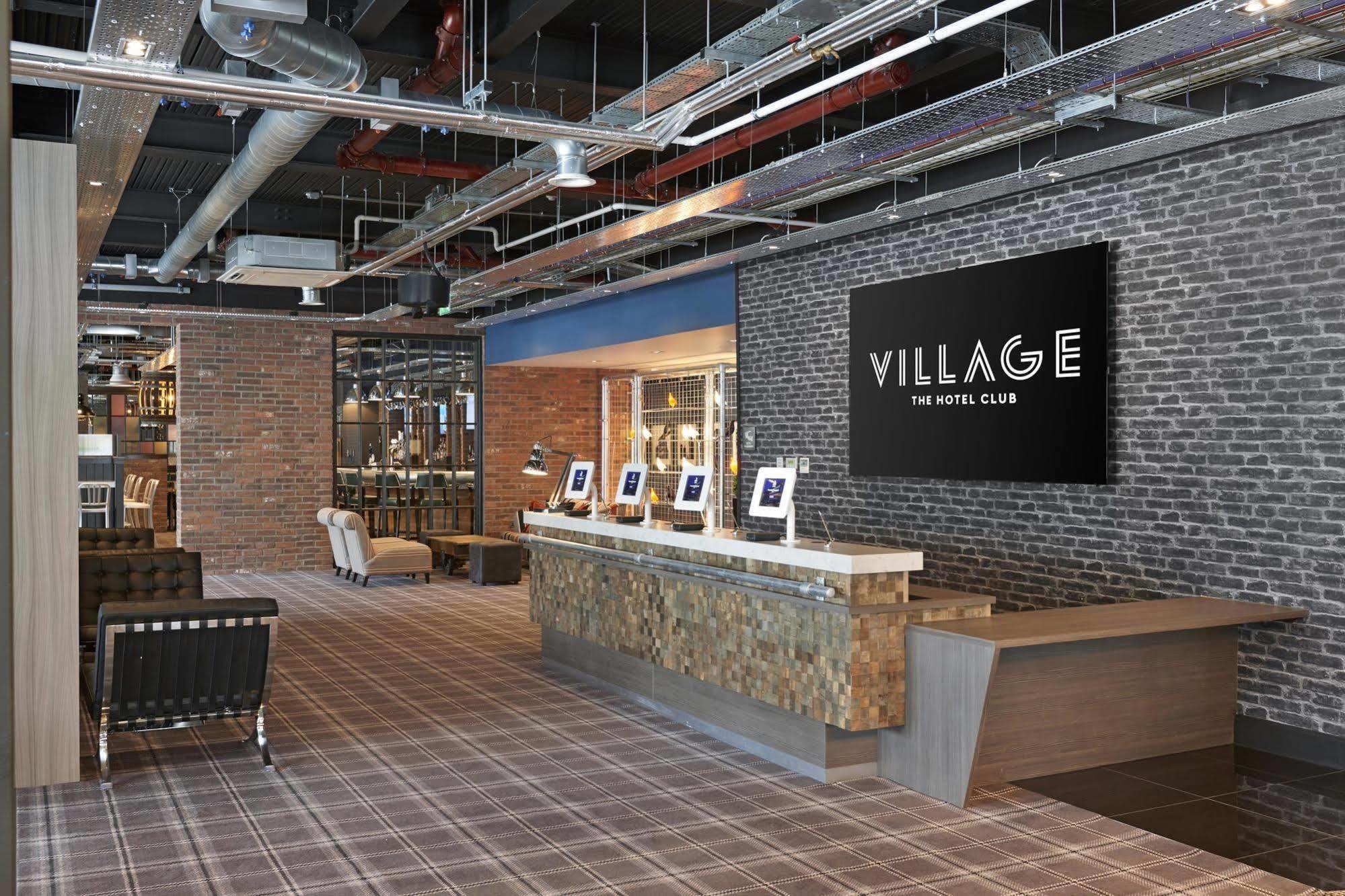 Village 4*