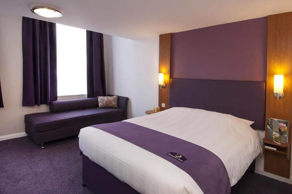 Premier North Hotel