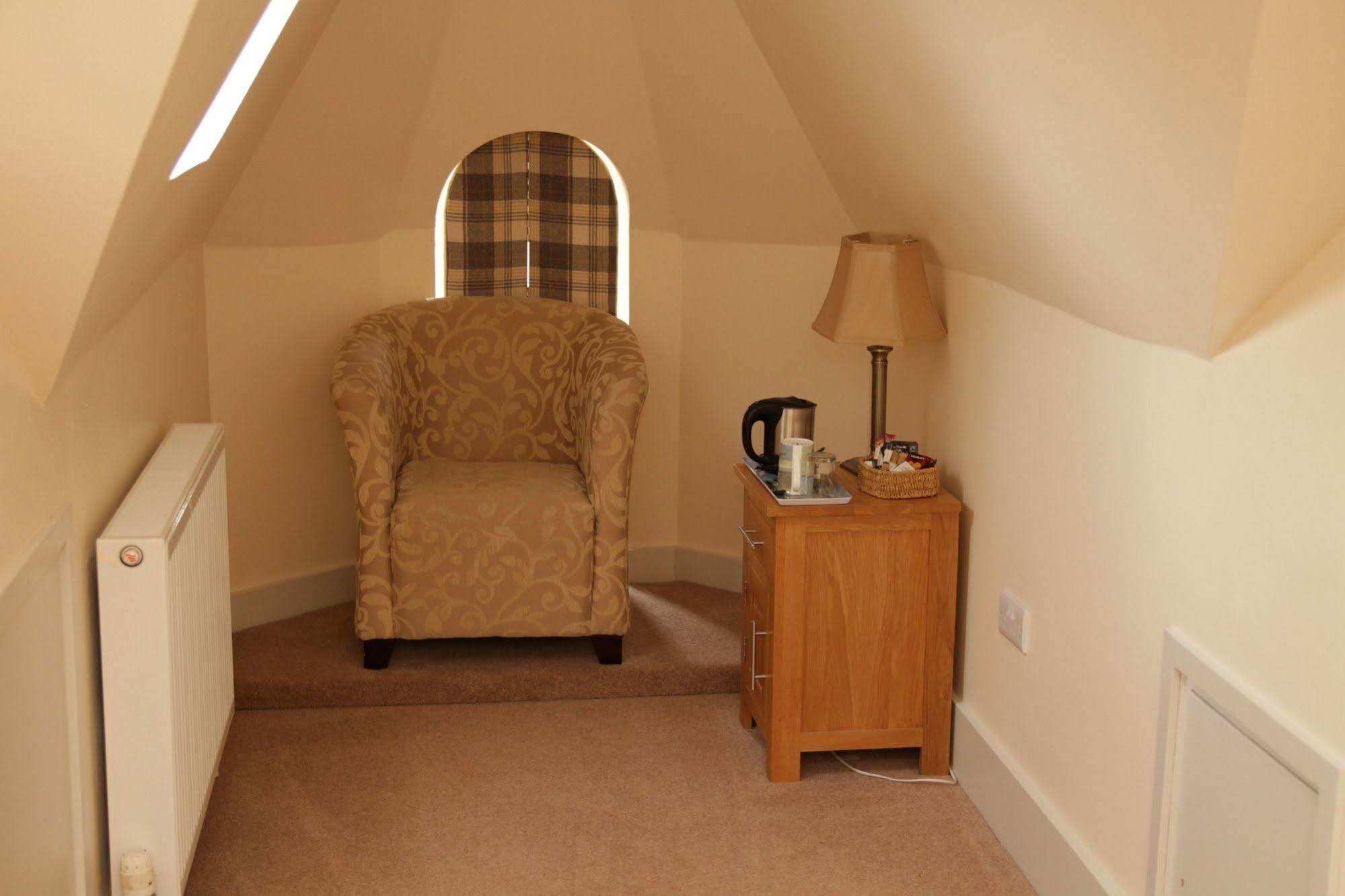 Guest house Aurora