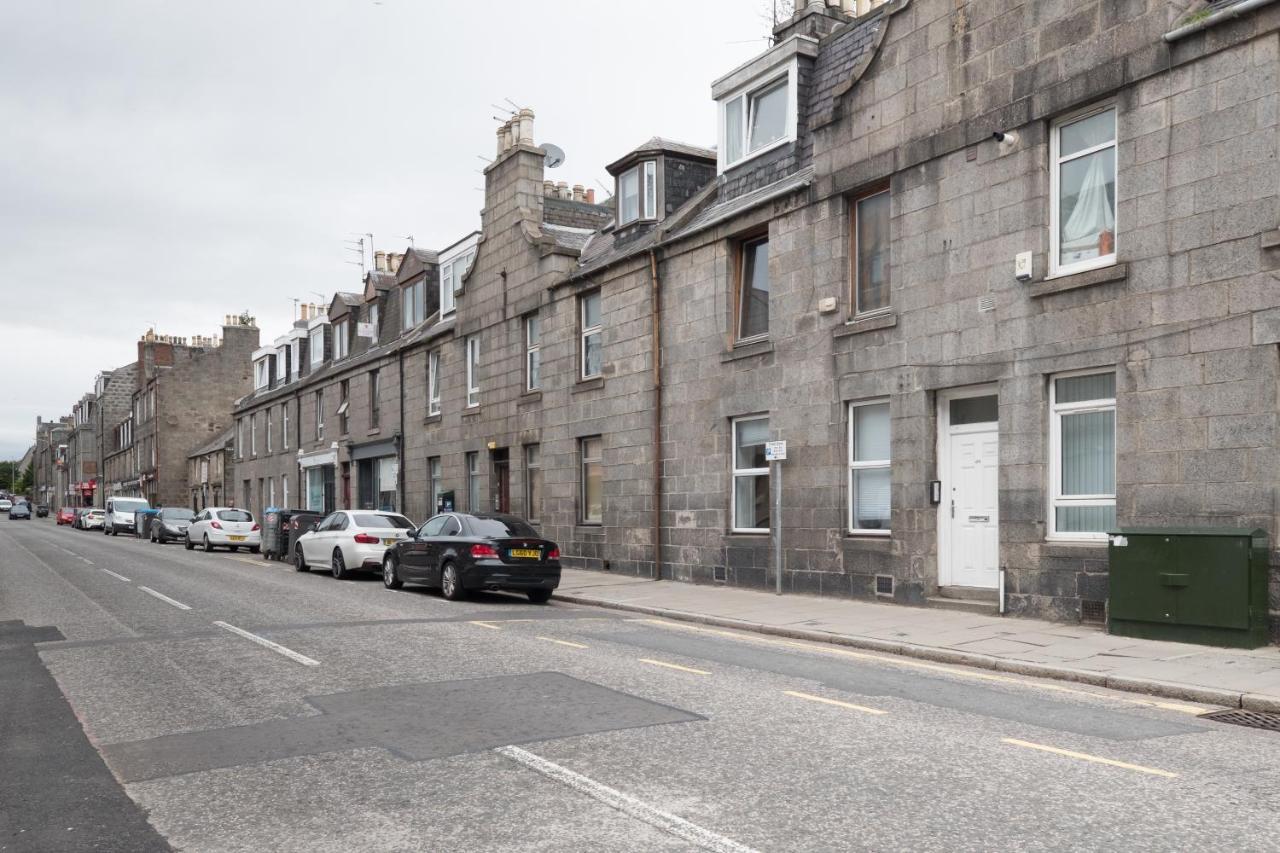 George Street 2 Bed Apart *
