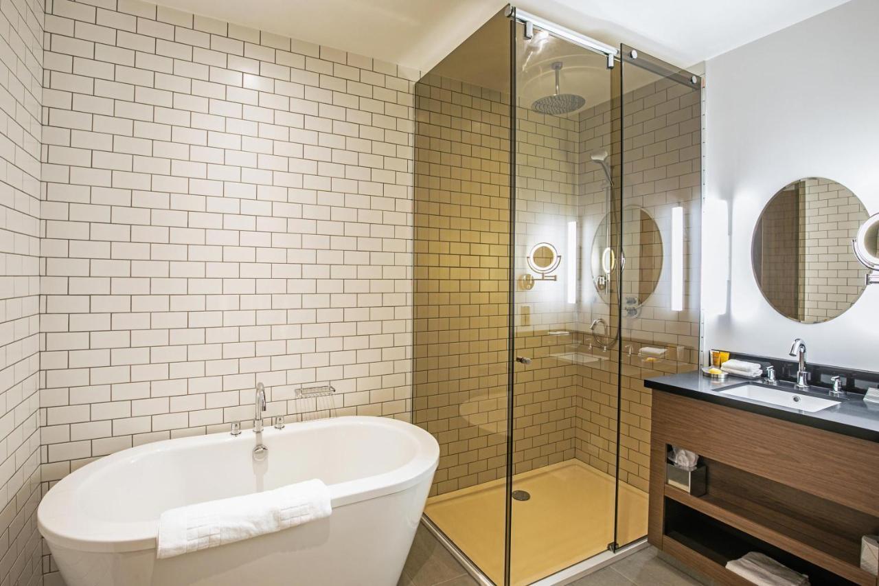 Sandman Signature & Hotel 4*