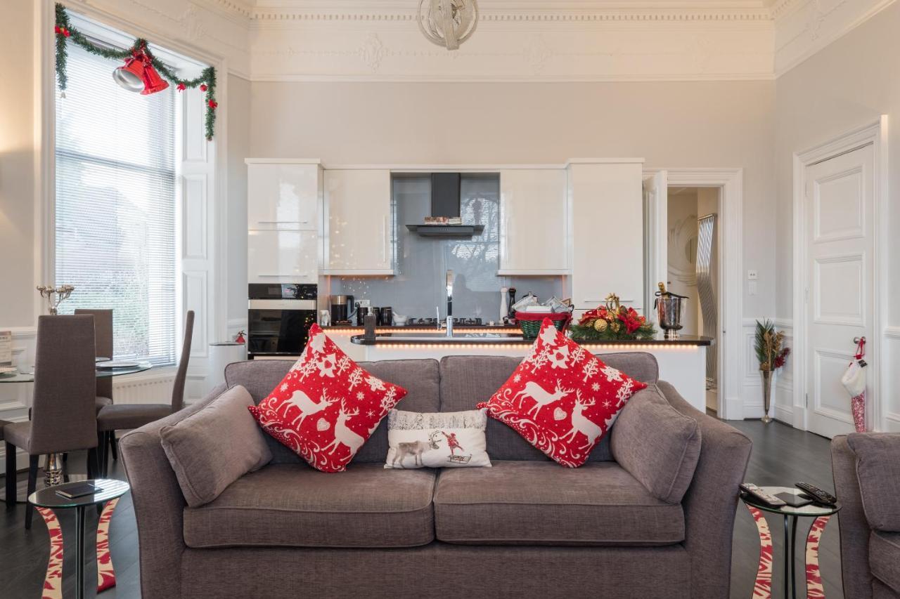 Marks At The Manor Luxury Riverside - Sleeps Up To 4, With Parking And Sky Tv Apartment Aberdeen