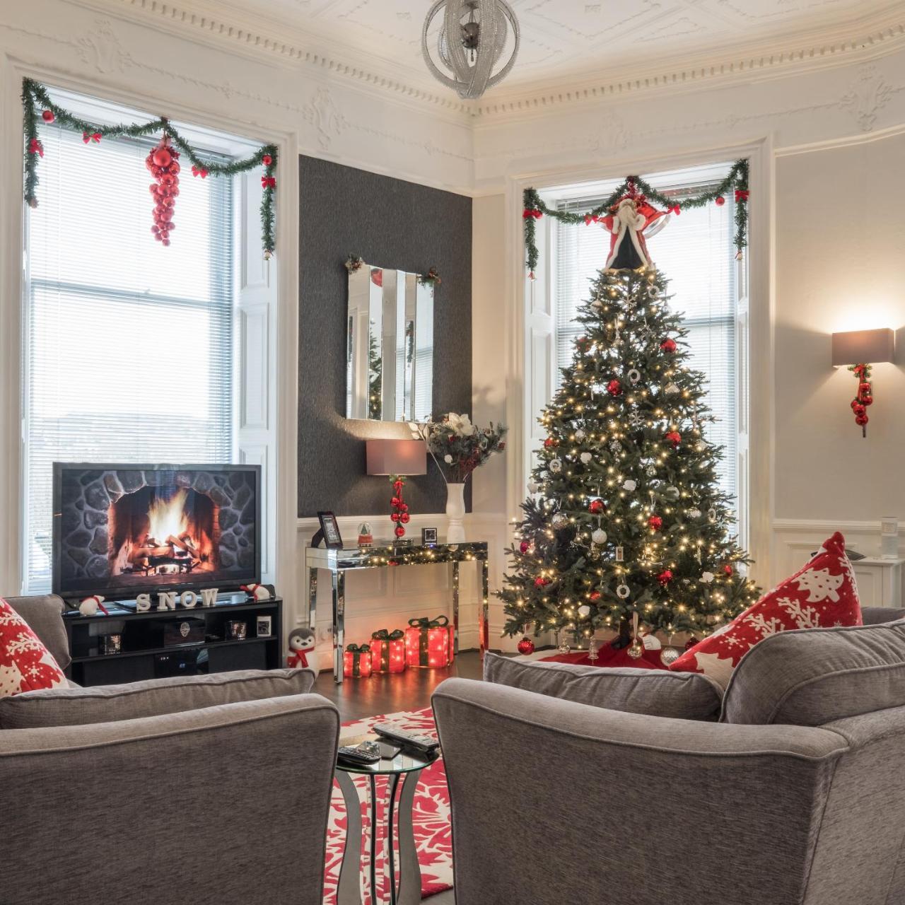 Marks At The Manor Luxury Riverside - Sleeps Up To 4, With Parking And Sky Tv Aberdeen