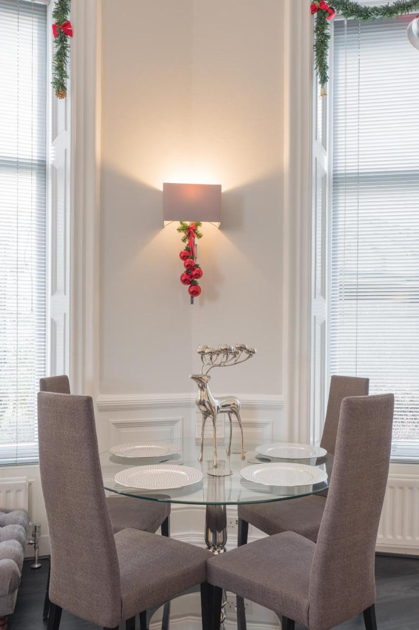 Marks At The Manor Luxury Riverside - Sleeps Up To 4, With Parking And Sky Tv Apartment Aberdeen