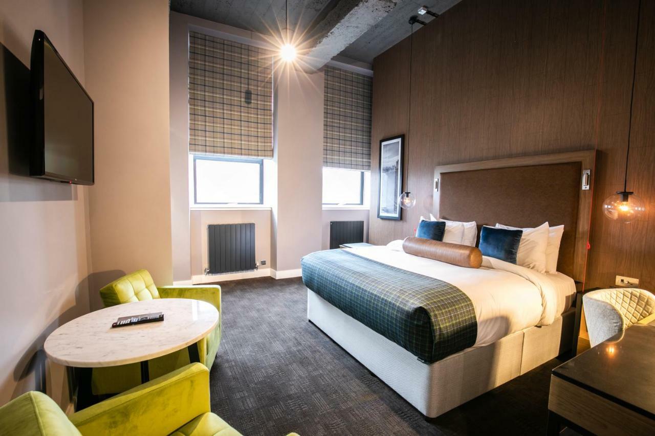 Hotel Sandman Signature & Aberdeen
