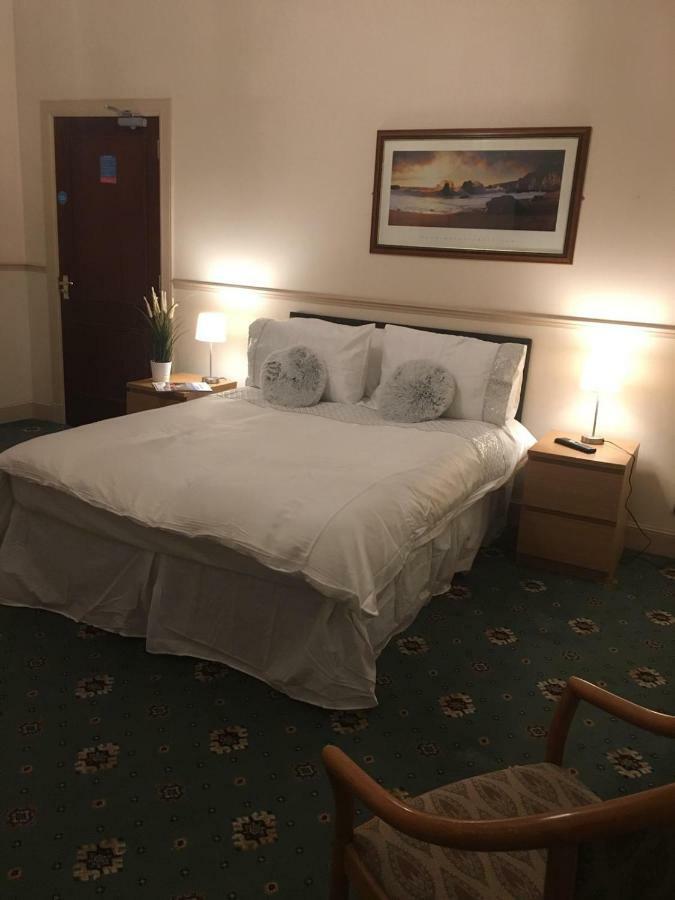 Terra Nova Capsule hotel 3*