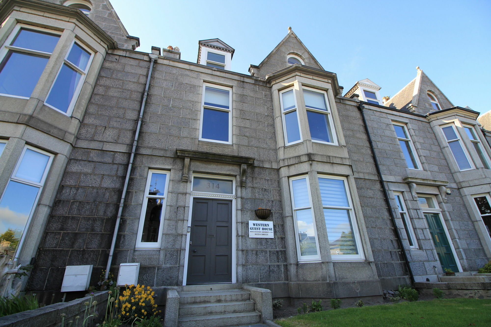 Western 3* Aberdeen