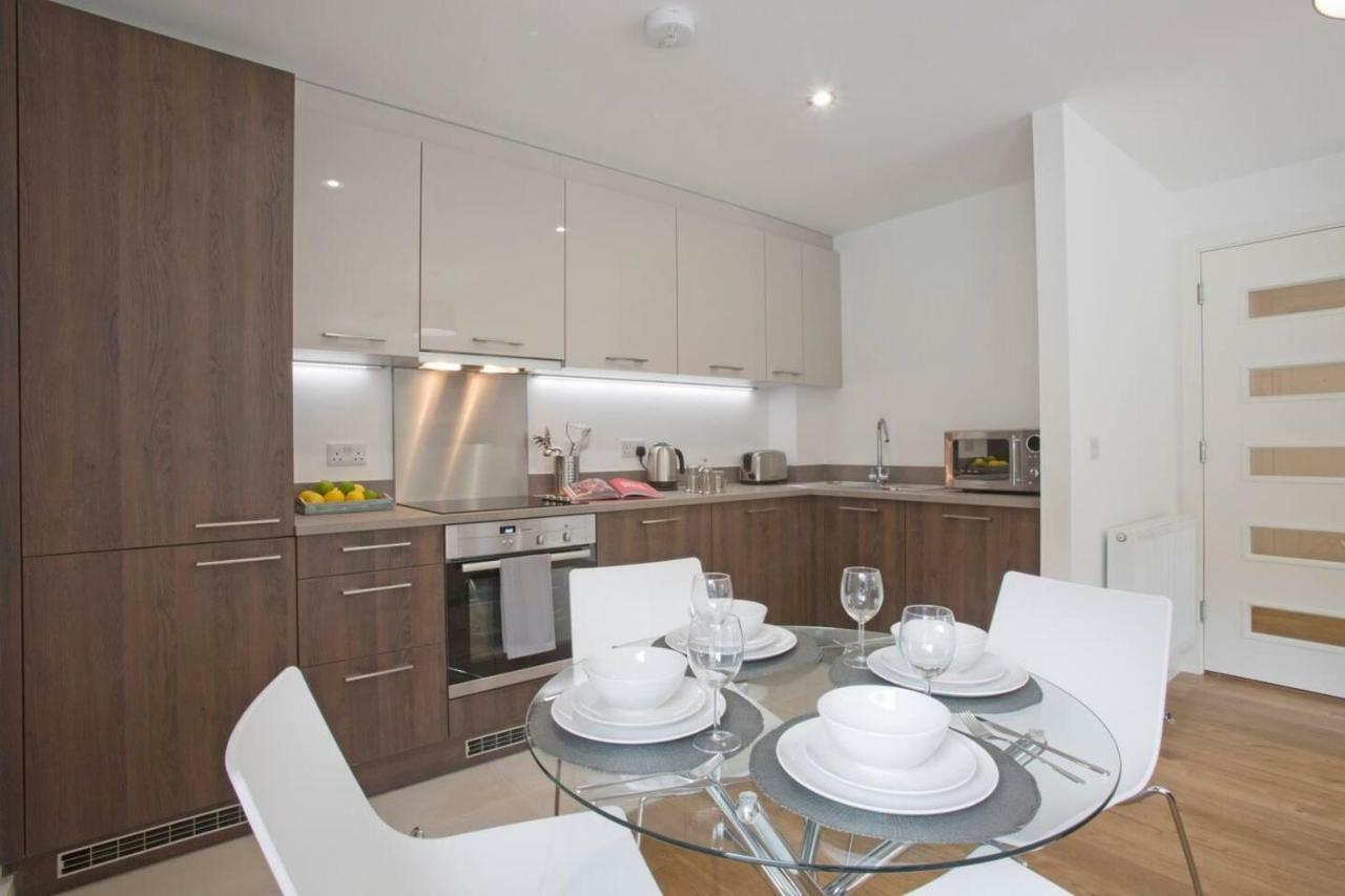 Luxury 2 Bedroom At Dandara, Stoneywood Apartment *