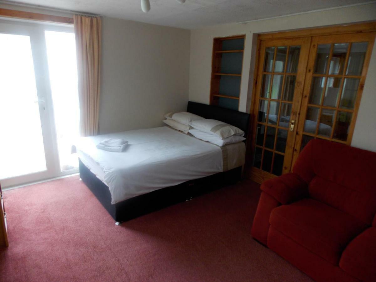 Stonegrange * Aberdeen