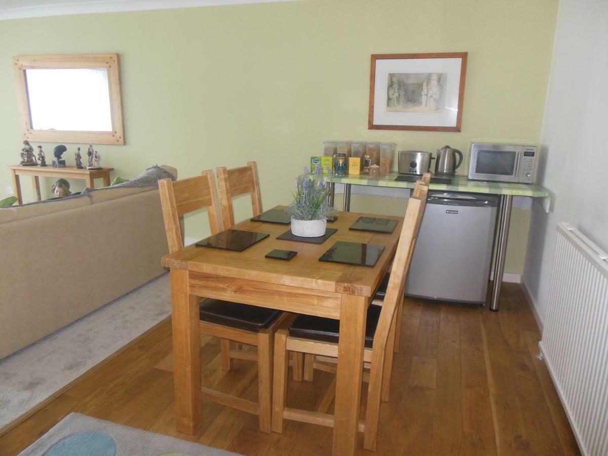 Casa de hóspedes Crayford's 2*