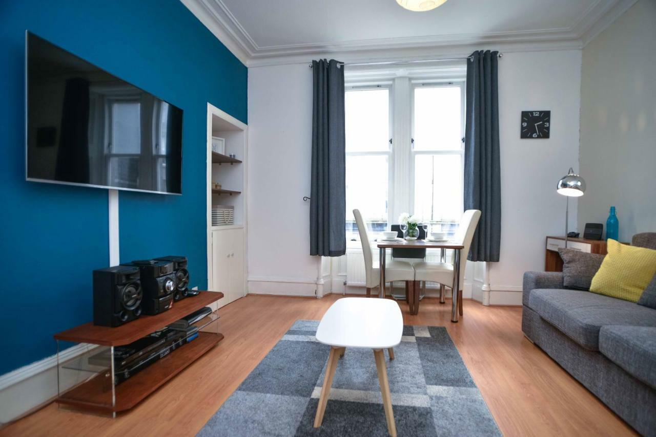 Apartment Modern Flat In Rosemount/city Centre