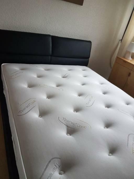 3 Bed House *