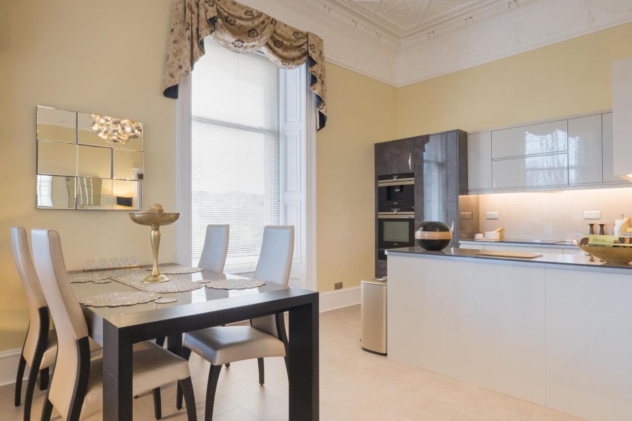 Apartment Marks At The Manor Luxury Riverside - Sleeps Up To 4, With Parking And Sky Tv *