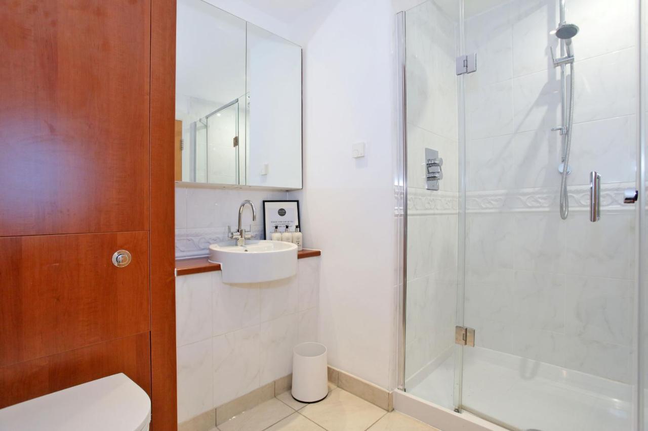 Orange - Kepplestone Apartment *