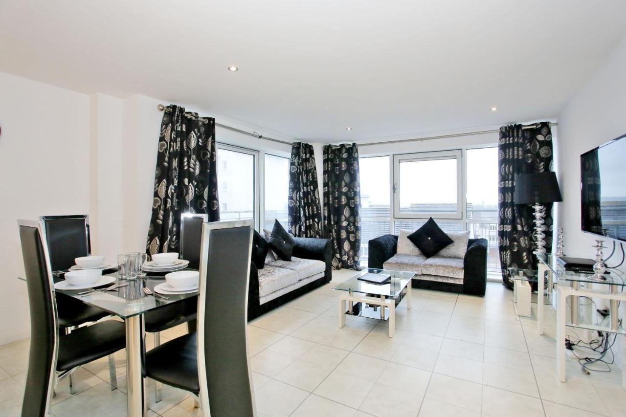 Orange - Kepplestone Apartment Aberdeen