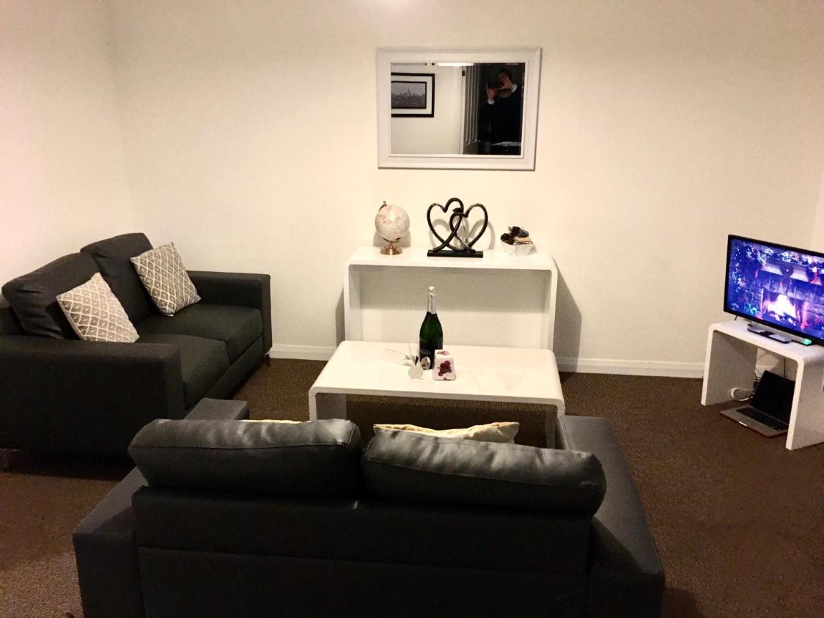 Central Spacious 2 Bedroom By Union Square Free Parking Apartment Aberdeen