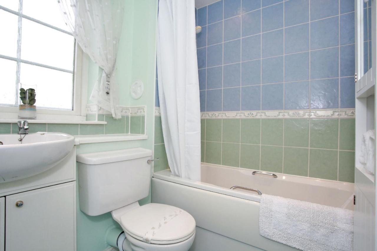 Fonthill Apartment *