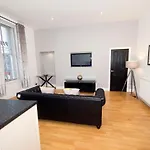 Parkhill Luxury Serviced Apartments - City Centre Apartments