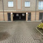 Comfortable, Self Contained 2 Double Beds Town Apartment Near Pittodrie Stadium
