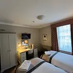 The Globe Inn