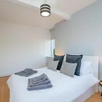 Tiramisu House - Sja Stays - 2 Bed Apartment