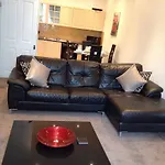 Mode Apartments