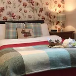 Roselea House