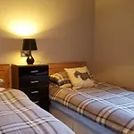 Gales Guesthouse