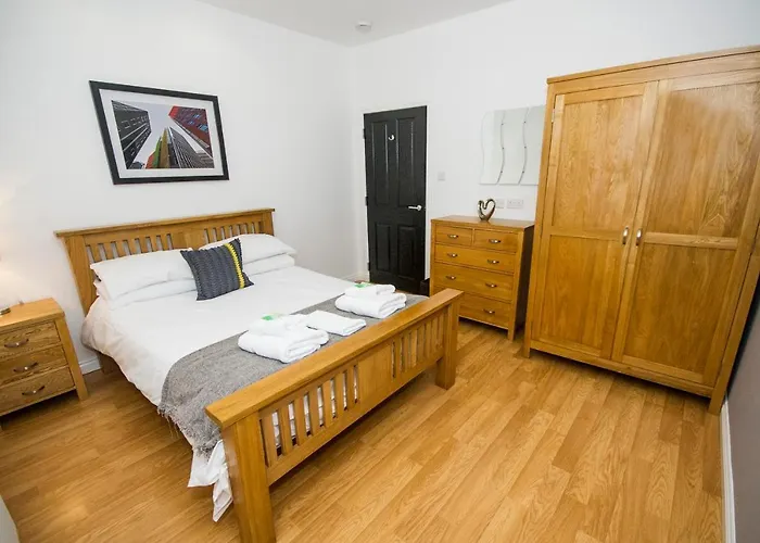 Parkhill Luxury Serviced Apartments - City Centre Apartments