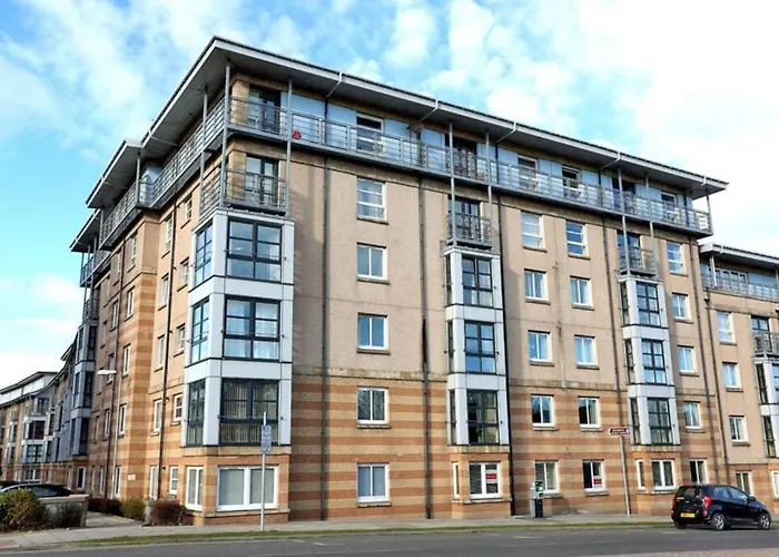 Lovely 2 Bed Apartment Close To Aberdeen Beach!