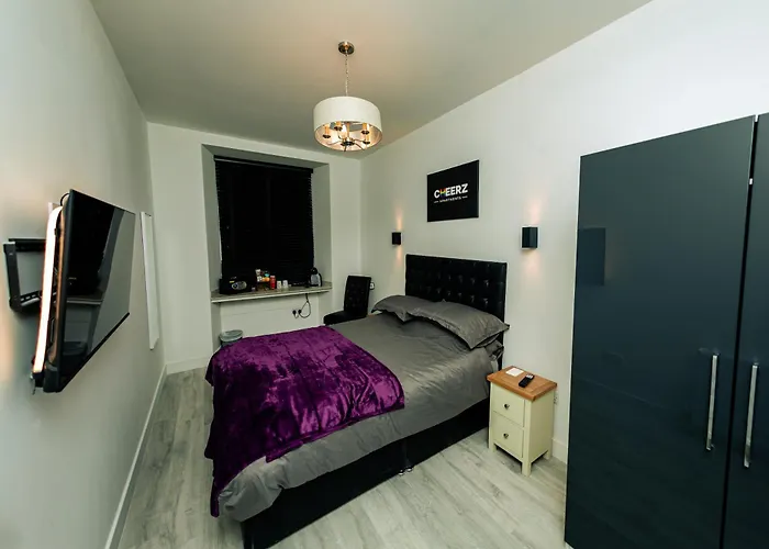 Cheerz Apartments