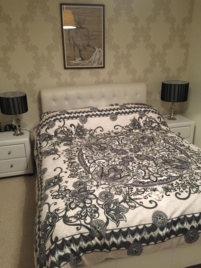 Bed & Breakfast 2 Redmoss Walk Aberdeen